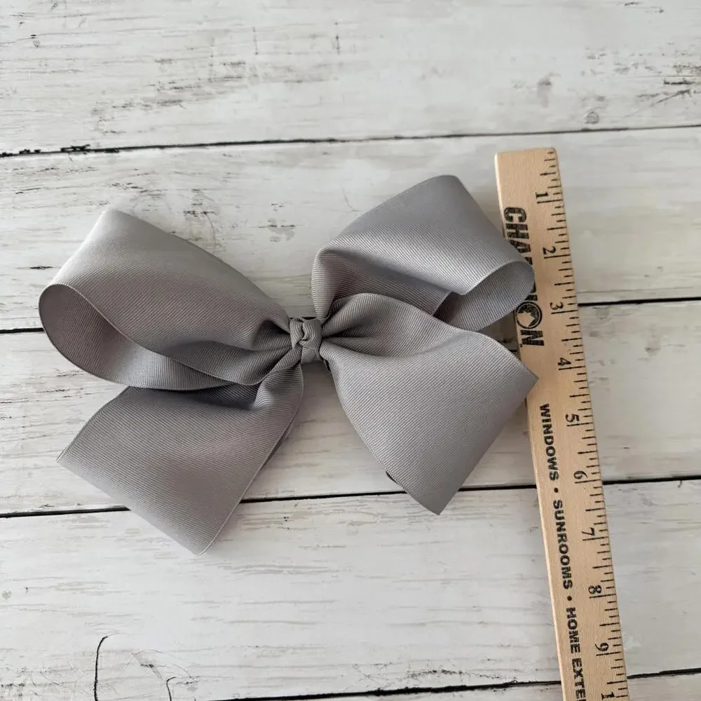 Large Silver Gray Grosgrain Boutique Hair Bow Alligator Clip 6” Wide NWOT